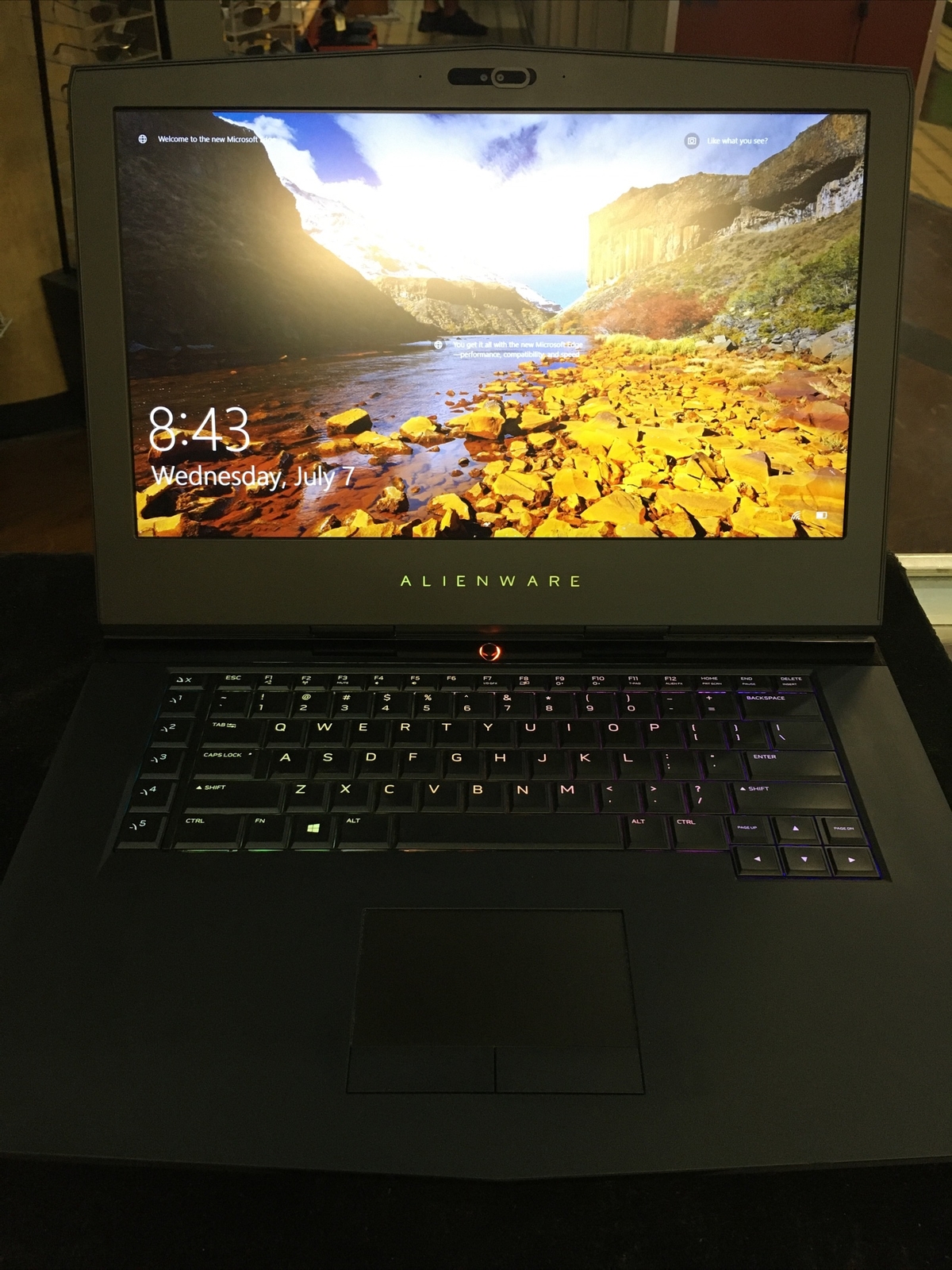 Alienware 15 R3 GTX 1060 i7-7700HQ