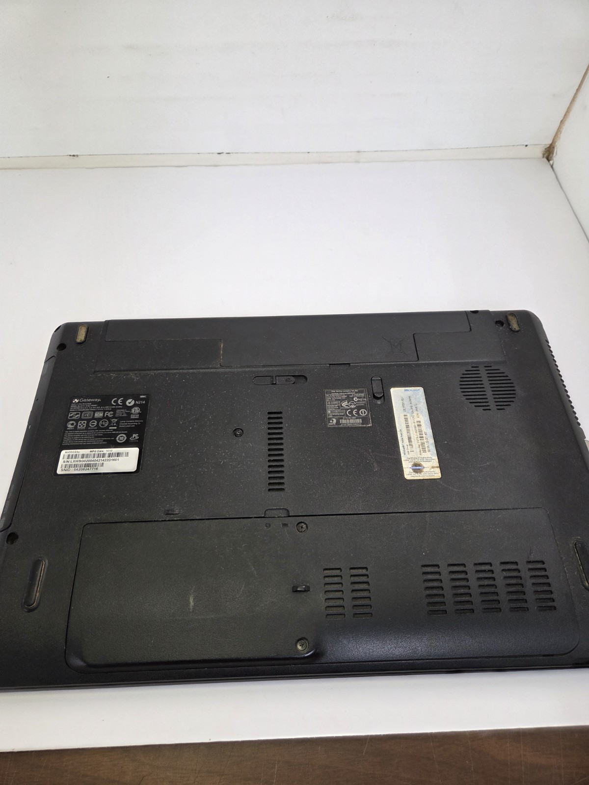 Gateway PEW91 – NV55C03u – 15.5” Laptop – UNTESTED New Power Supply