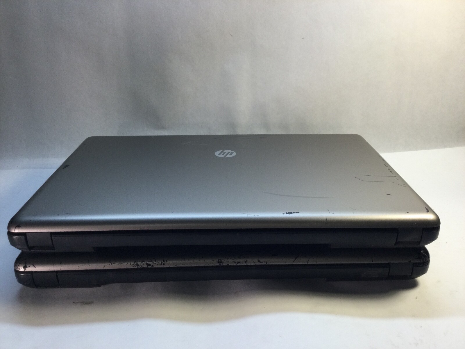 LOT OF 2- HP 635 15″ Laptop AMD E-300 -BOOT/FOR PARTS -MZ