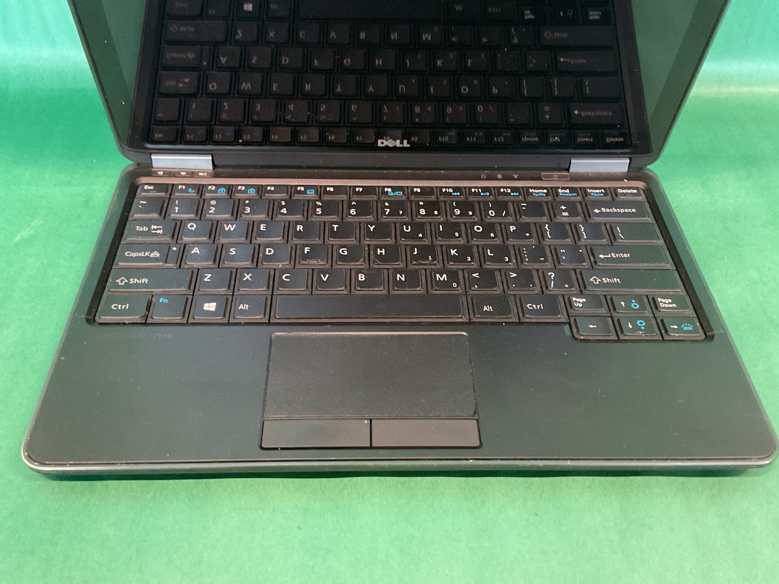 Dell Latitude E7240 – Untested- Damaged Screen – No Hdd