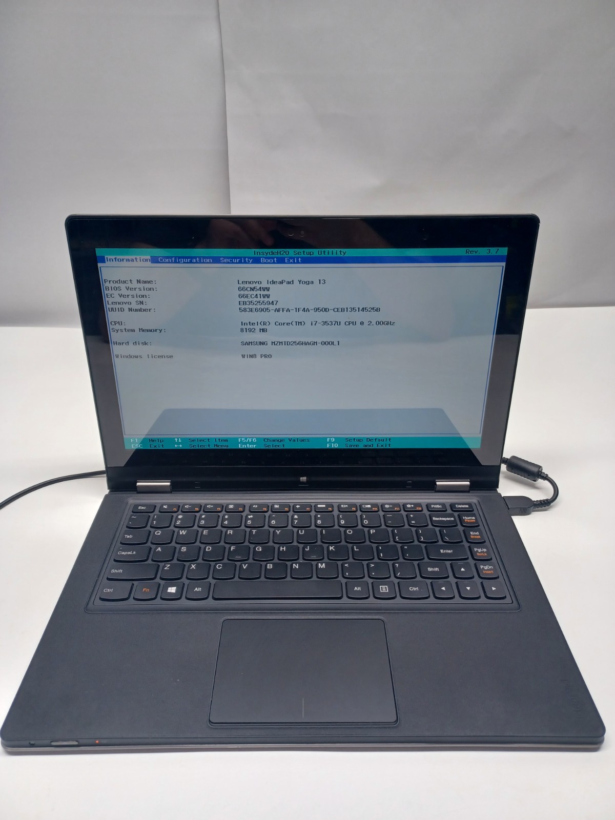 Lenovo Yoga 13 Laptop i7-3537U 8GB 256GB No OS
