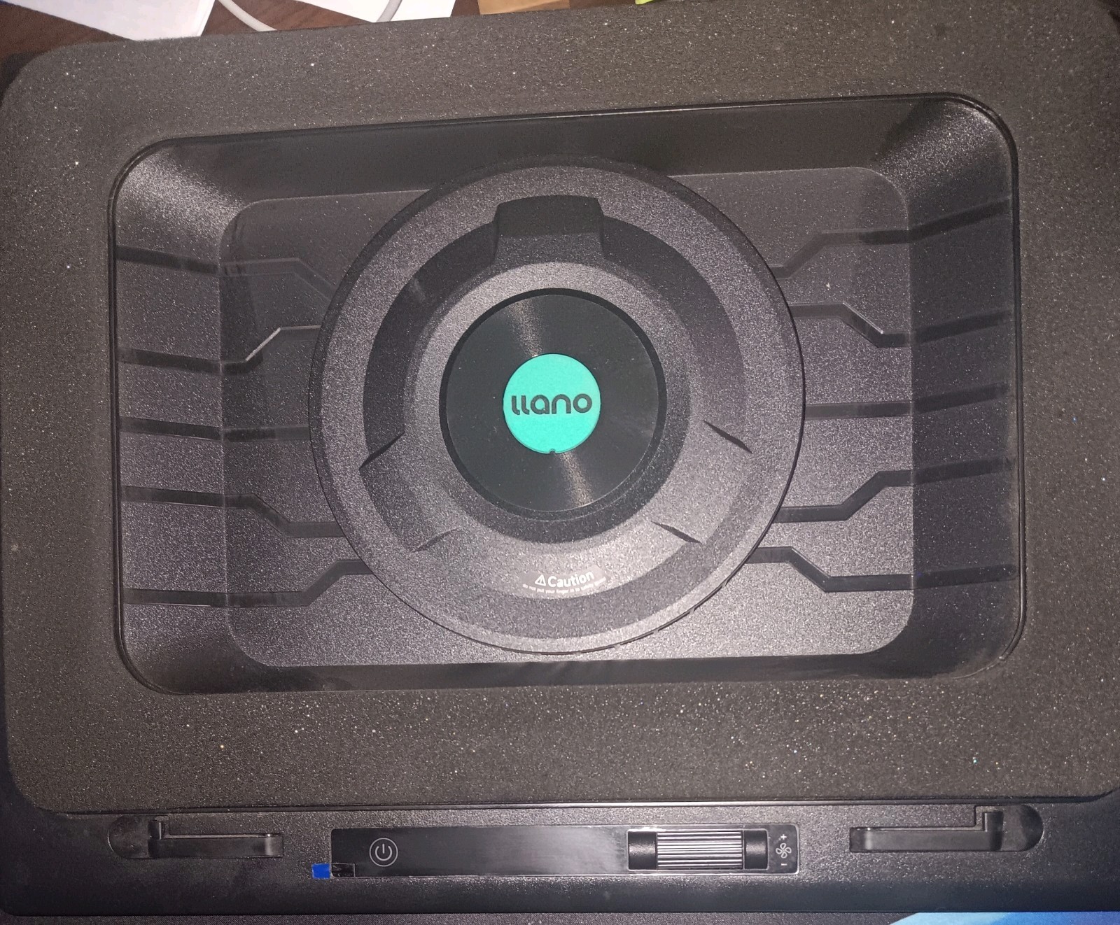Razer Blade Stealth 17 + Llano Gaming Laptop Cooler