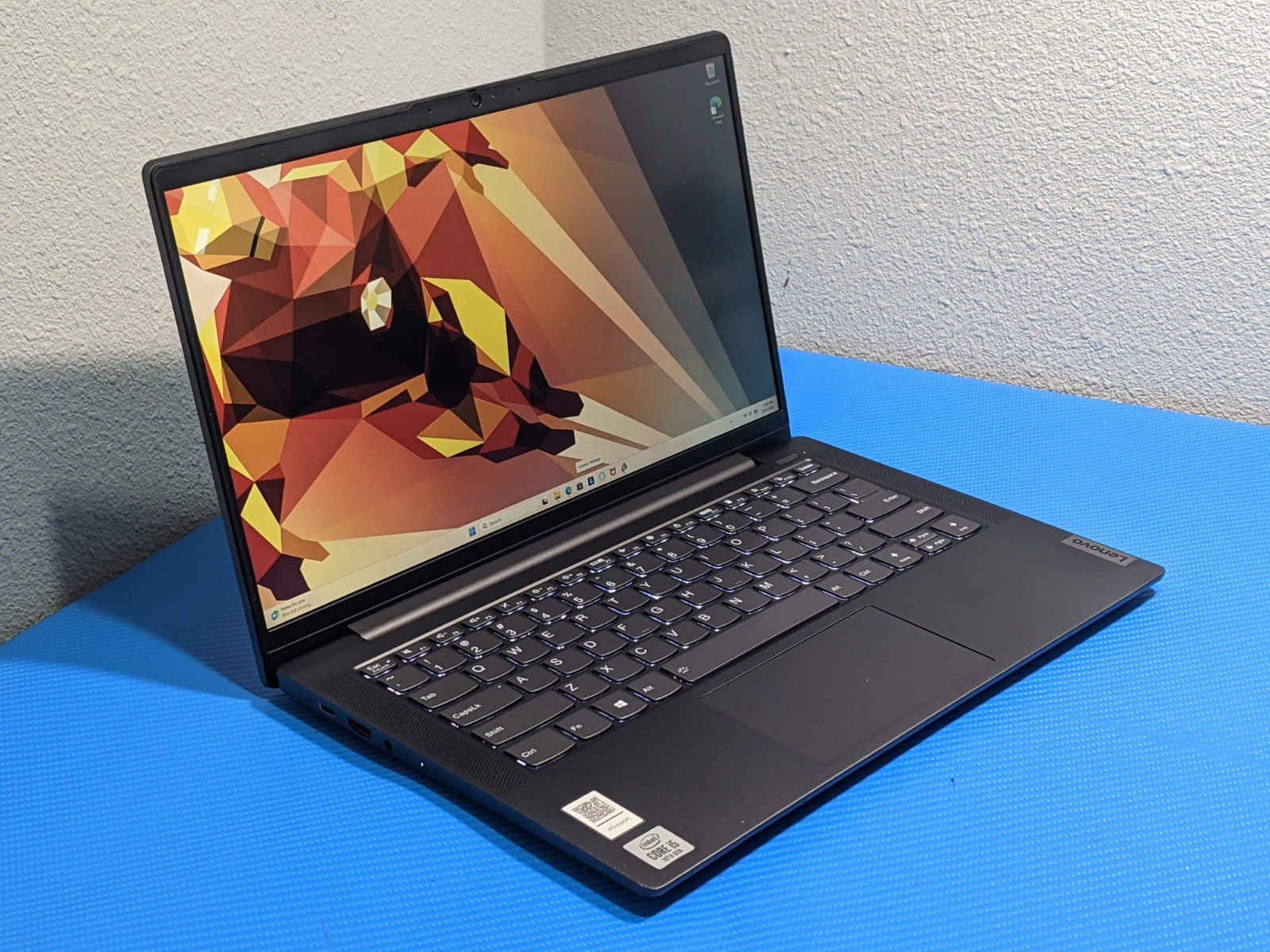 Lenovo IdeaPad 5 14IIL05 14″ FHD i5-1035G1 1GHz 8GB 256GB SSD Win11Home +Charger