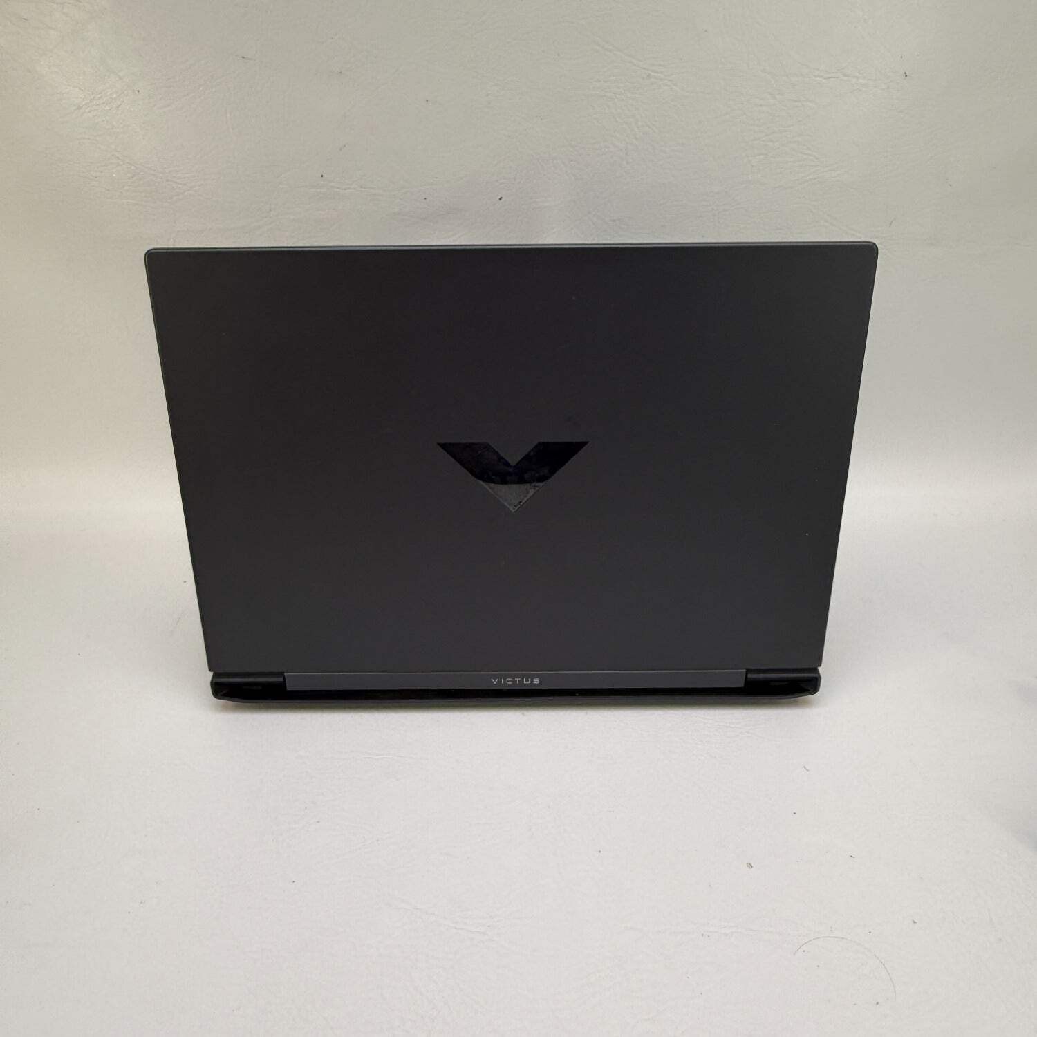HP Victus UFBVK001 15.6″ i5-12450H 2.0GHz 8GB RAM 512GB SSD GeForce GTX 1650