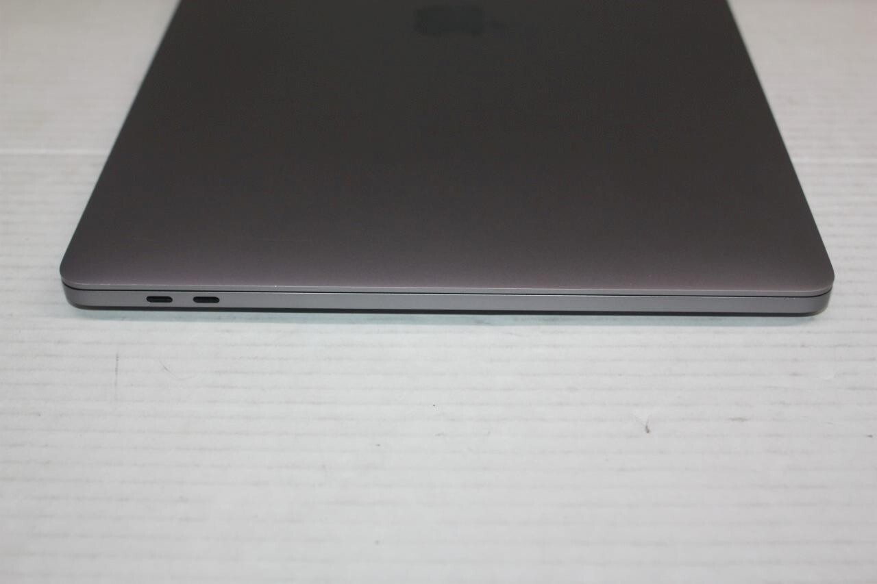 2019 Apple A2141 MacBook Pro 16″ Space Gray As Is For Parts