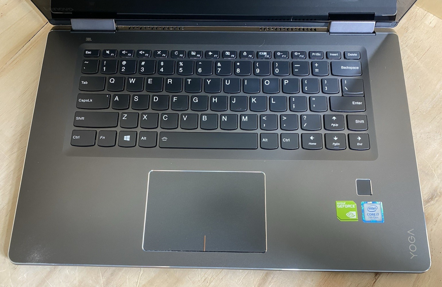 LENOVO YOGA 710-15IKB INTEL CORE I7-7500U@2.9GHz/256GB SSD/16GB RAM/W11H/READ