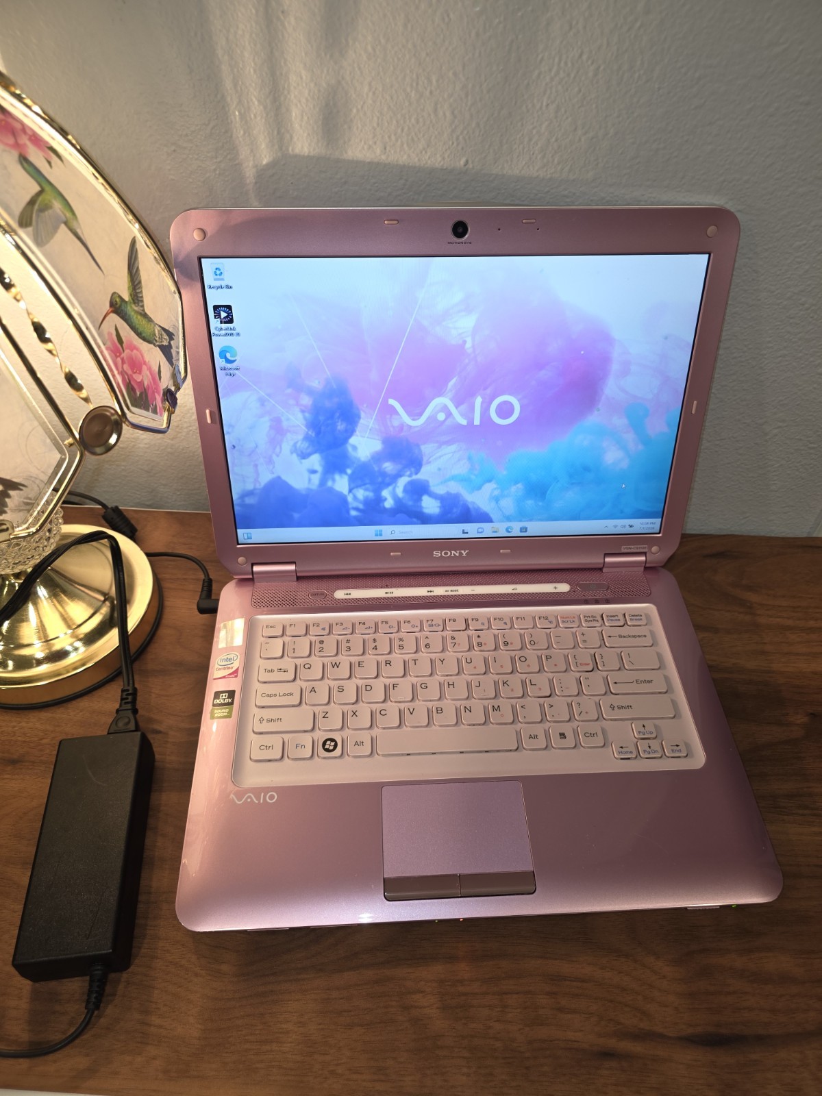 Pink Sony VAIO Laptop Core 2 Duo CPU 2.00GHz 1TB SSD!!! 4GB RAM Win 11 Pro 🩷