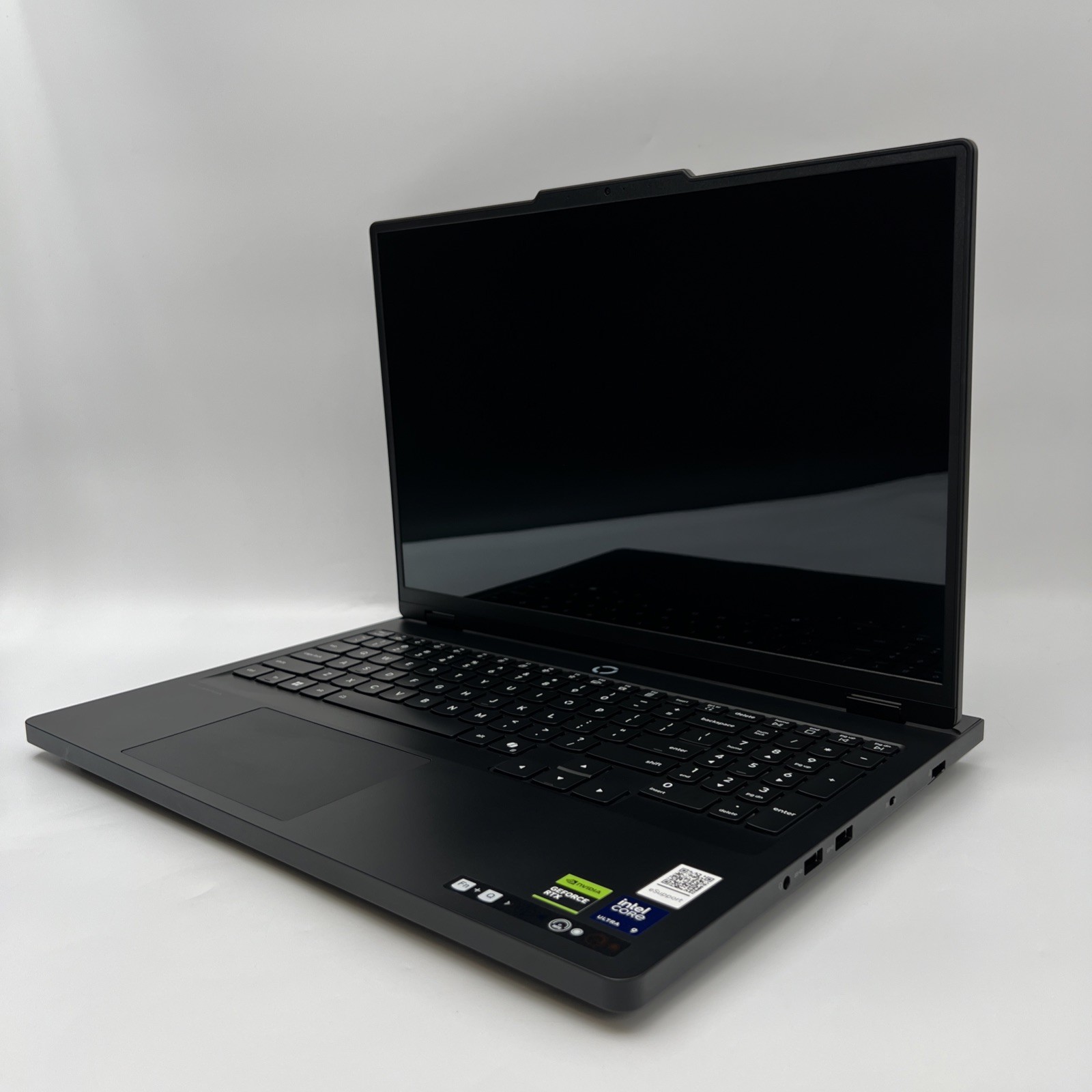 Lenovo Legion Pro 5 16IAX10H 16″ Ultra 9 275HX 32GB 1TB SSD RTX 5070 – Used