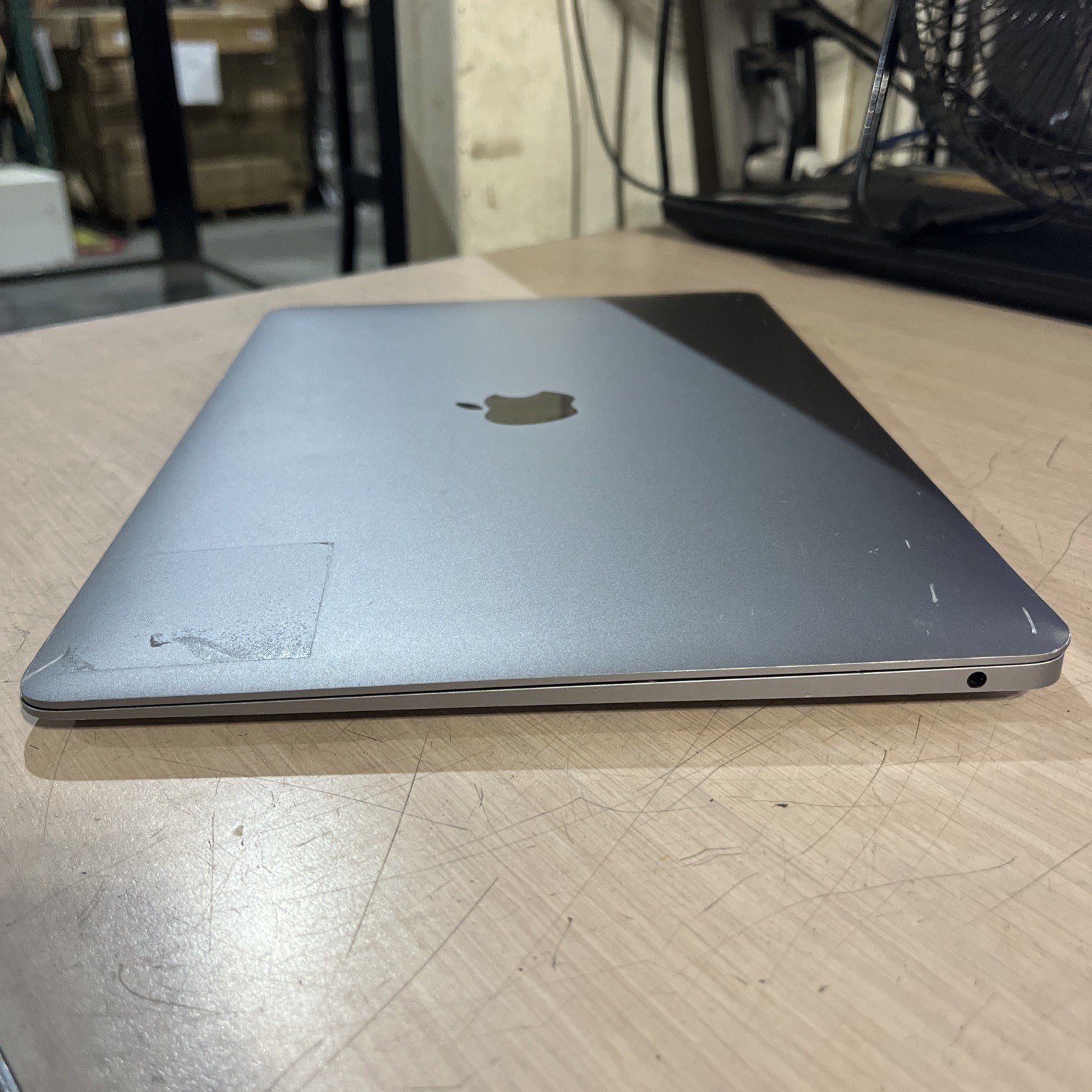 APPLE MACBOOK AIR 13″ SCISSOR, 2020 CORE I3-1000NG4 1.1GHZ 8GB RAM 256SSD
