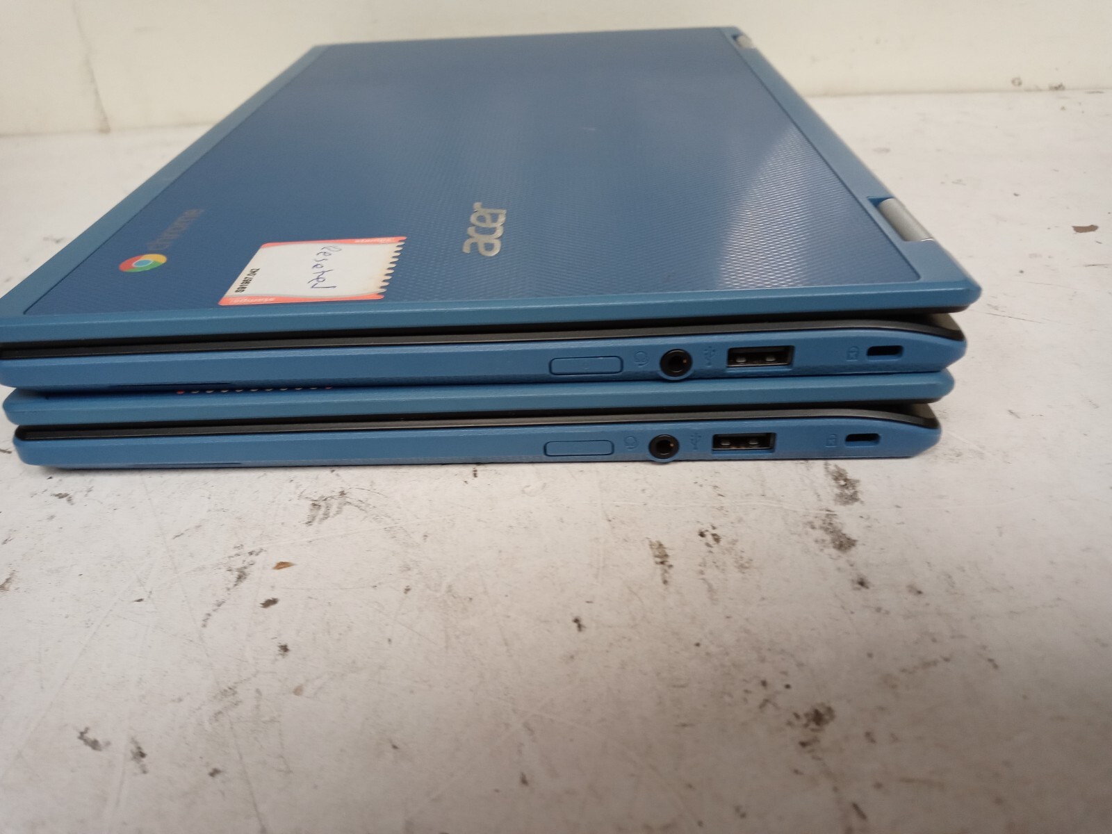 Acer Chromebook R11 Touch BLUE CB5-132T N15Q8 Celeron N3160 1.6GHz 4GB RAM LOT 2