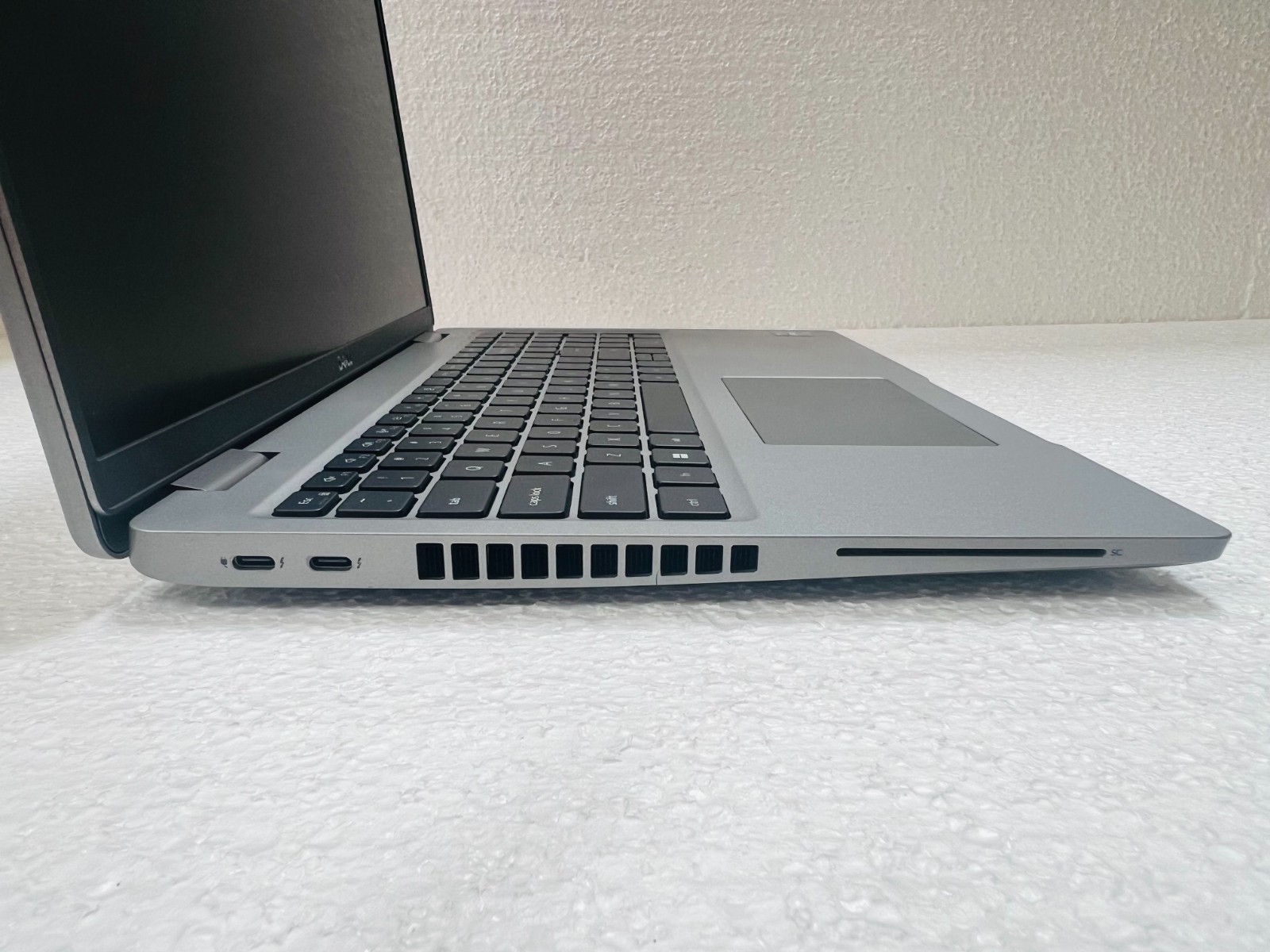 Dell Precision 3570 Laptop Workstation i5-1250P 16GB DDR5 512NVMe SSD Win 11 Pro