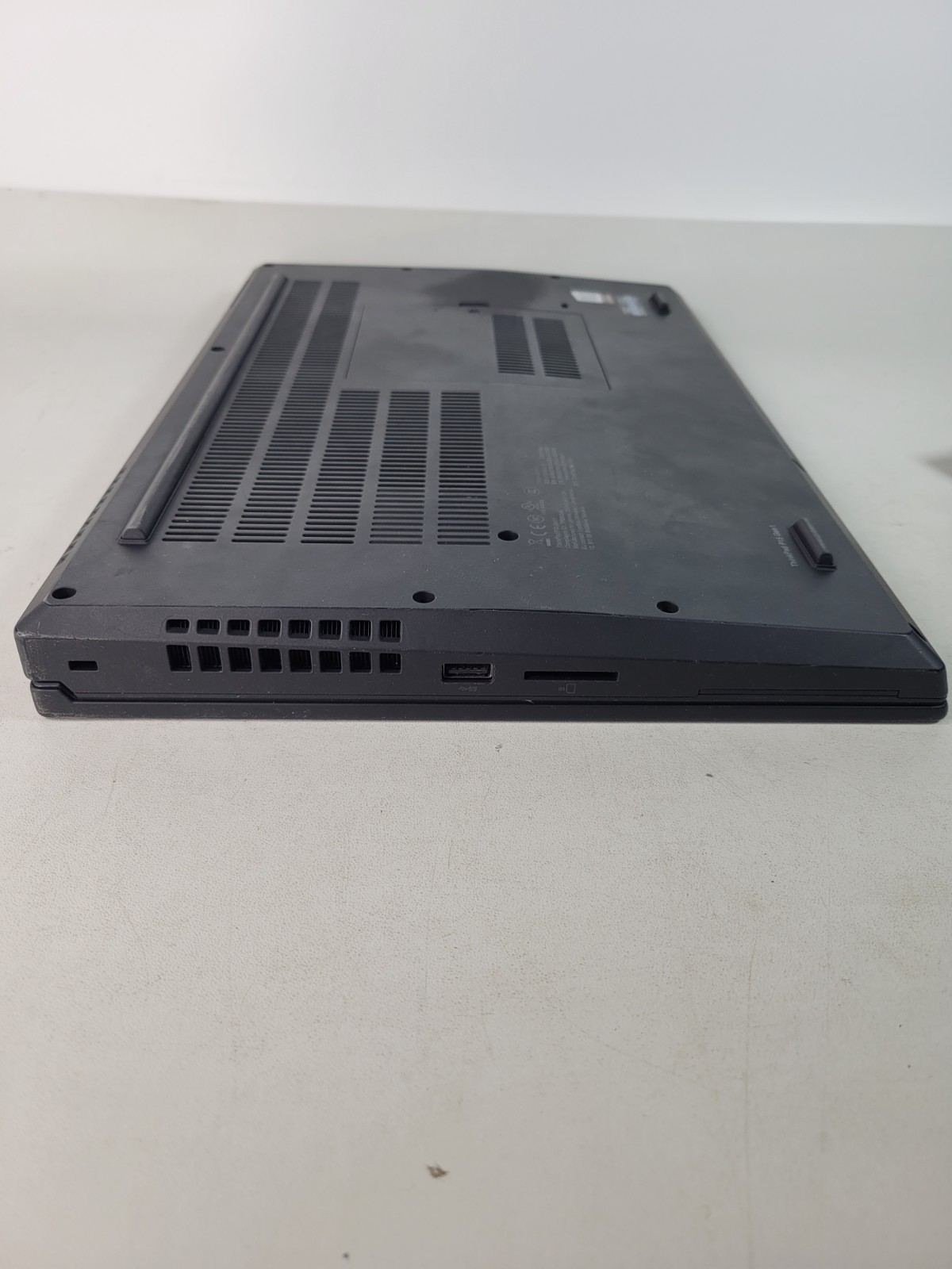 Lenovo ThinkPad P15 Gen 1 Black i7-10850H 32GB 512GB Quadro T2000 Touchscreen #3