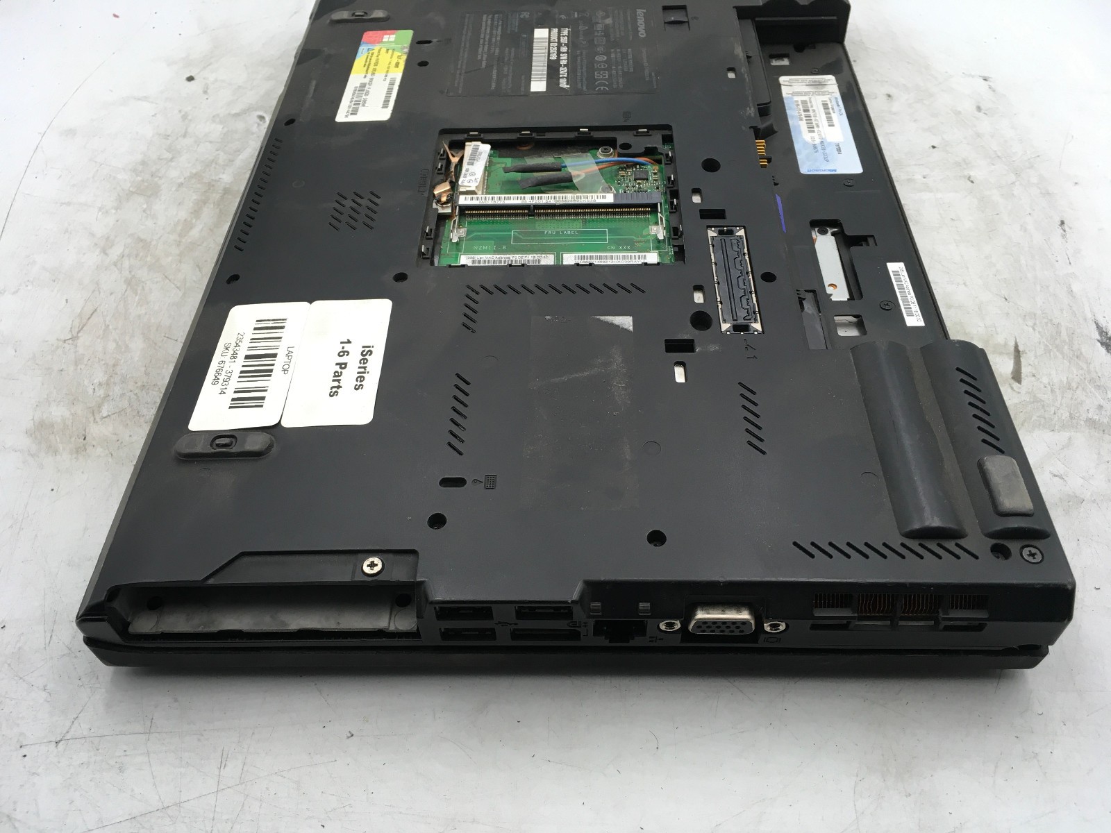 LENOVO THINKPAD T410 – FOR PARTS/NO LCD – INTEL i5-520M – NO RAM – READ DESC -BB