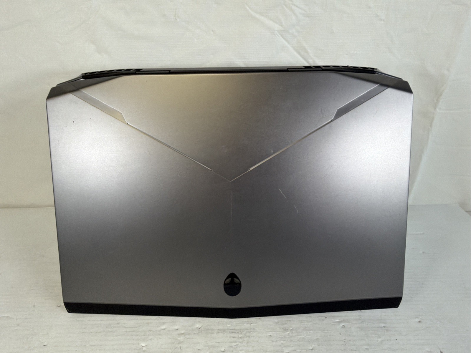 Alienware 17 P18E Gaming i7-4900MQ 32GB RAM GTX 770M 17″ 256 GB NVMe Win 11 Pro