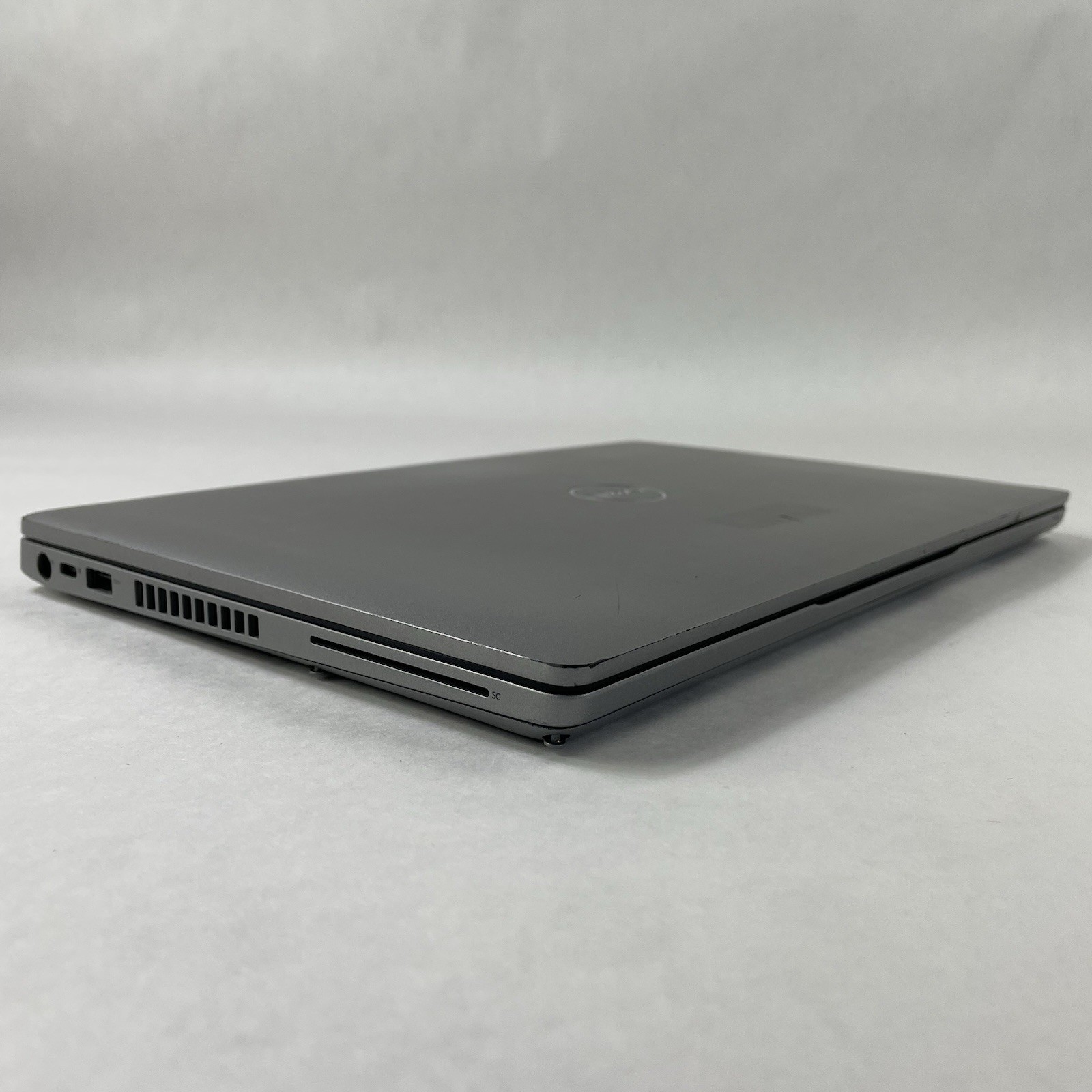 Dell Latitude 5410 14″ i7-10610U 1.80 GHz 8 GB RAM No SSD/OS/AC/Batt – READ