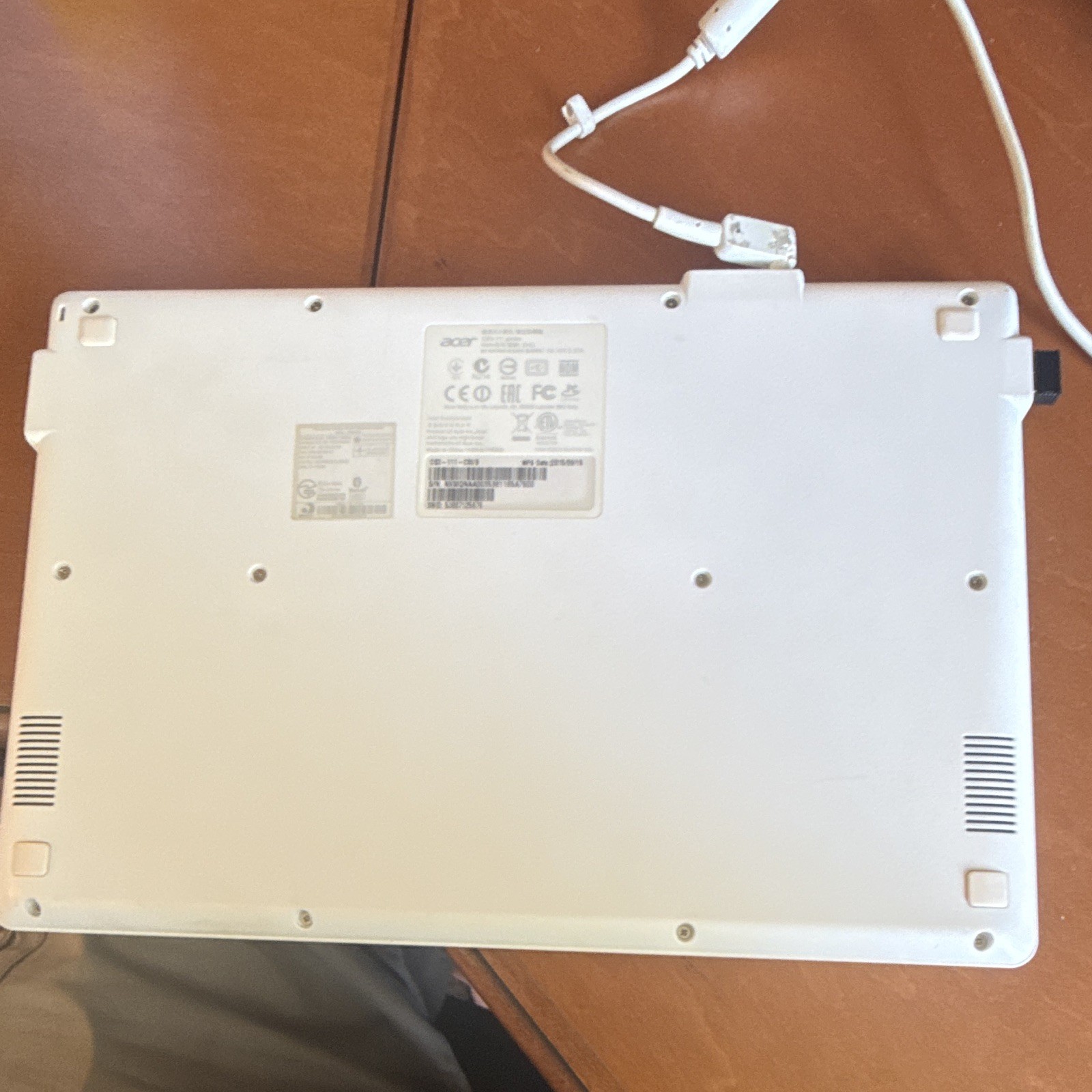 Acer Chromebook 11 CB3-111 11.6″ Chrome OS Intel HDMI Wi-Fi Bluetooth White