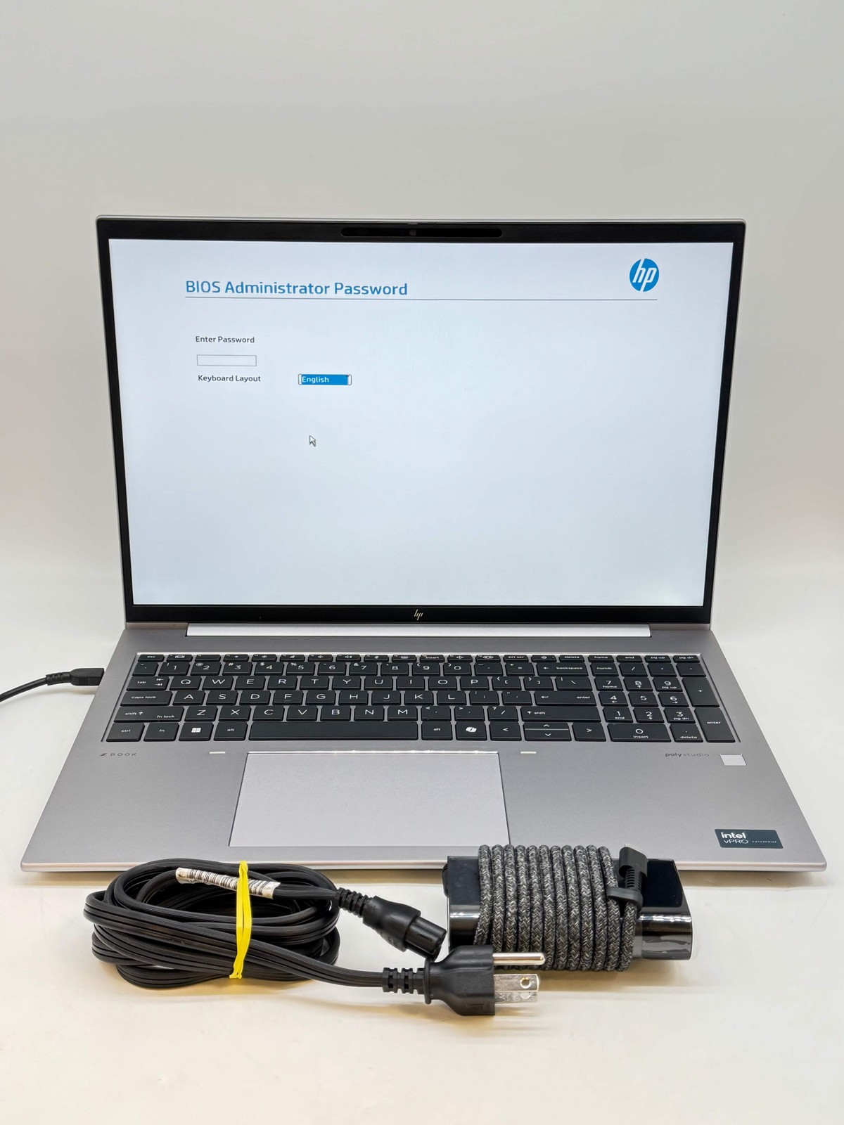 HP ZBook Firefly 16 G11 16″ Core Ultra 7 165U 16GB DDR5 RAM 512GB SSD – Read!