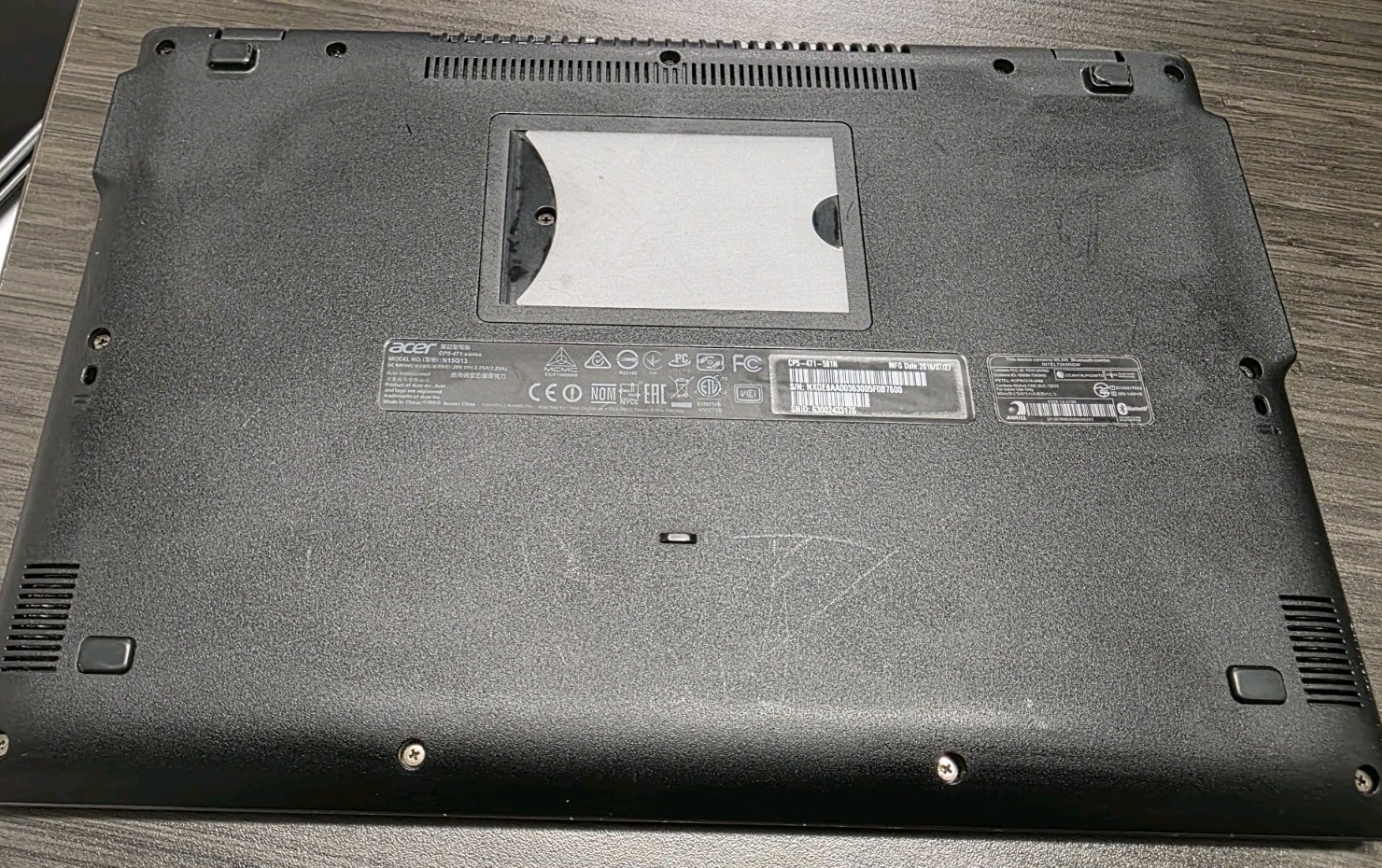 Acer Chromebook 14 N15Q13 i5 6200U 8GB RAM 32GB SSD 1080P LCD CP5-471-581N