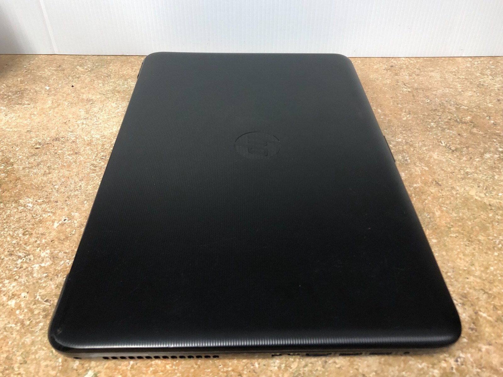 HP 15-ba009dx ( for parts only )