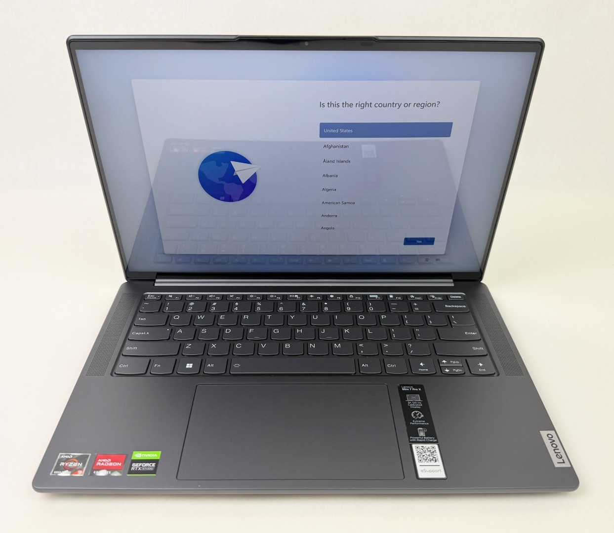 Lenovo Slim 7 ProX 14.5″ 3K Touch Ryzen 9 6900HS 32GB 1TB RTX 3050 W11H – Read