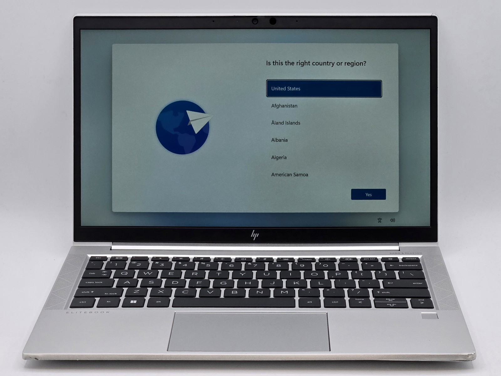 HP EliteBook 835 G8 13″ FHD Touch RYZEN 7 PRO 5850U 512GB 16GB W11P Backlit