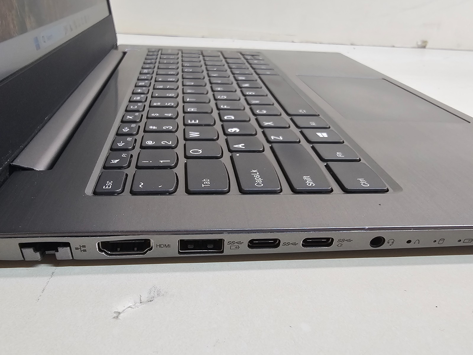 Lenovo ThinkBook 14-IML Laptop – 1.8 GHz i7-10510U 8GB 256GB Webcam 14″ 20RV S2