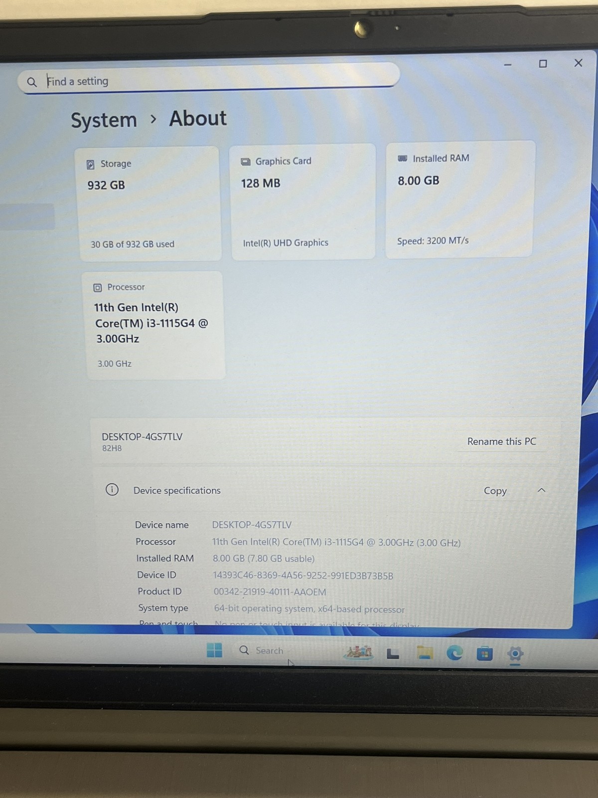 Lenovo IdeaPad 3 15.6in FHD 15ITL6 i3 1135G4 3.0GHz 8GB RAM 1TB Win11