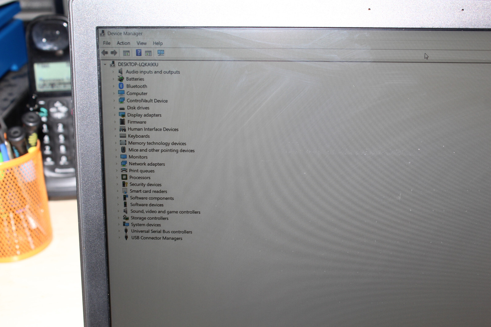 Dell Precision 7530 15.6” Xeon 2.7GHz Turbo16GB 512NVMeQuadro p1000 4GB Win10
