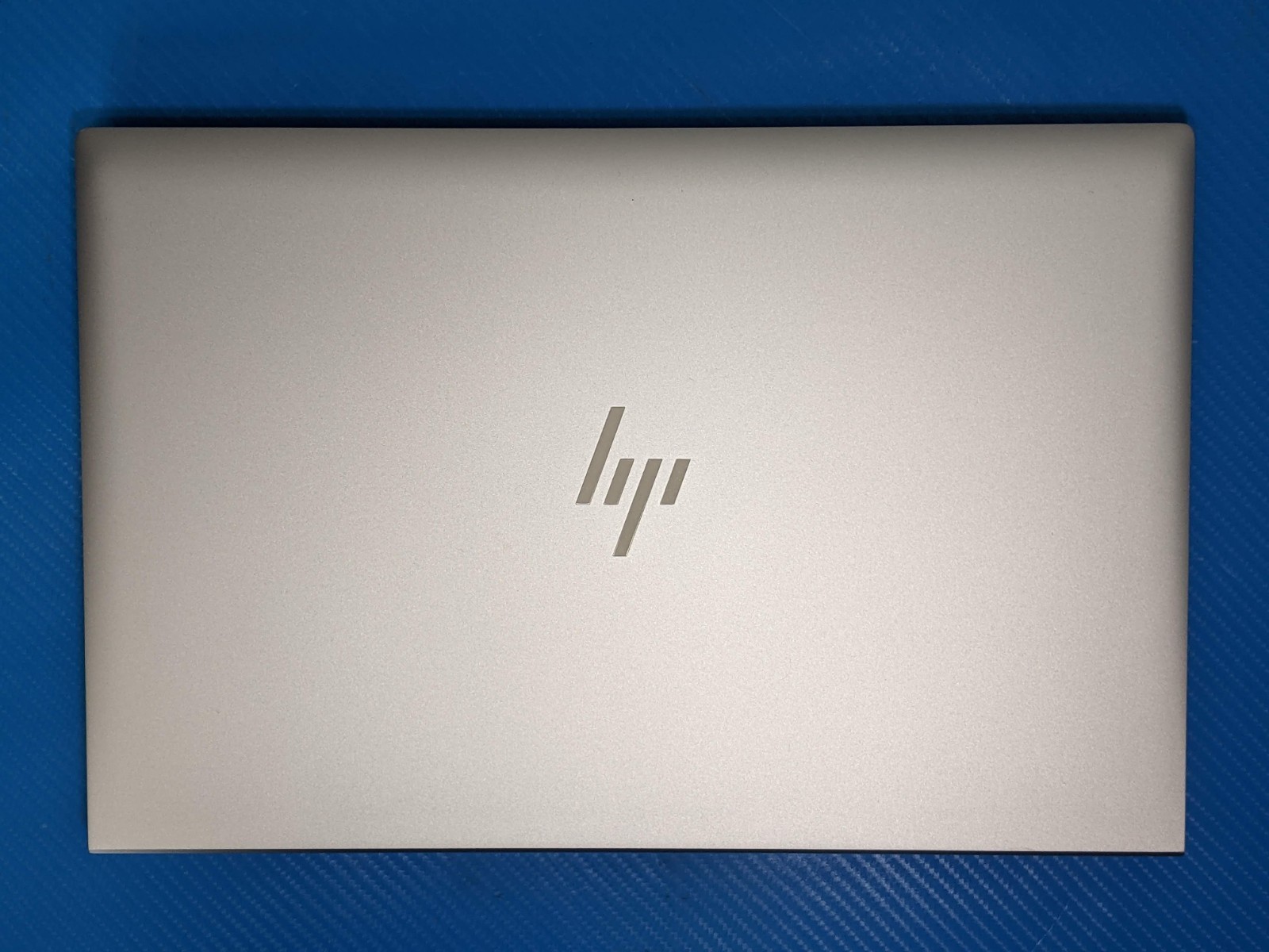 HP EliteBook 840 G8 14″ FHD Wolf Security vPRO i7-1185G7 3GHz 8GB 256GB SSD W11P