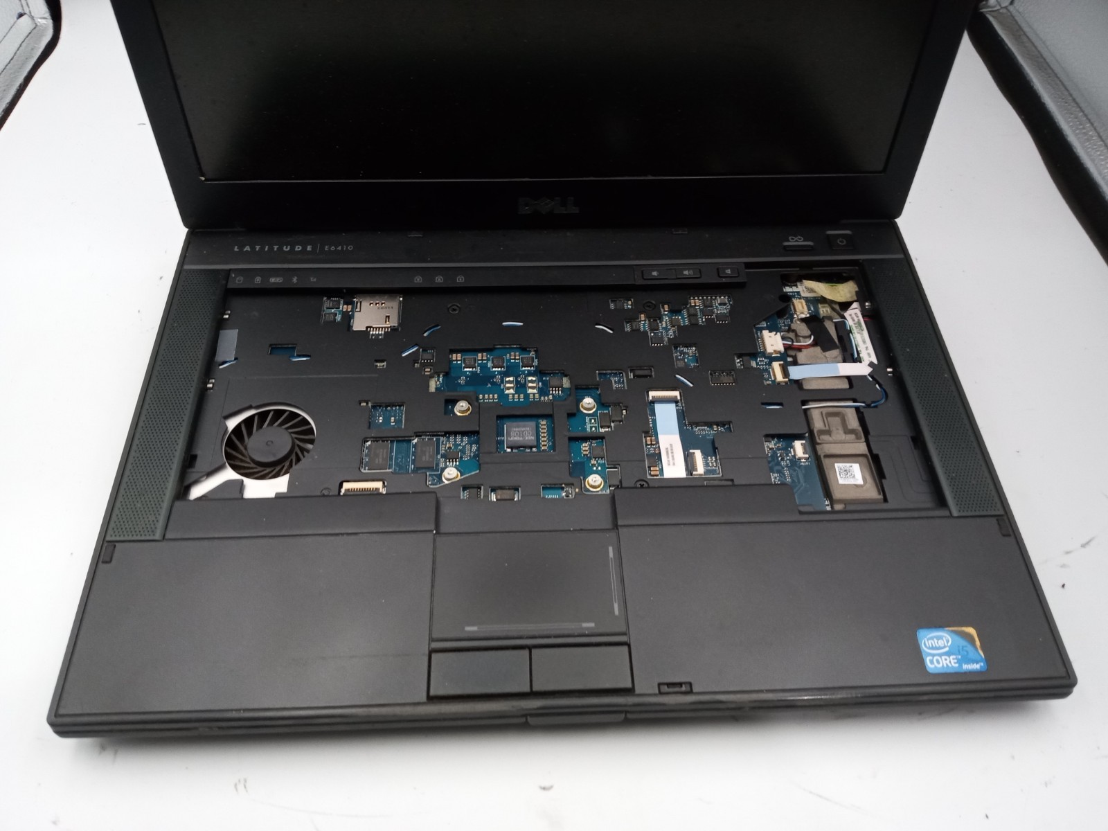 Dell Latitude E6410 14″ Laptop Intel Core i5 1st Gen – NO BOOT / NO VIDEO -RR