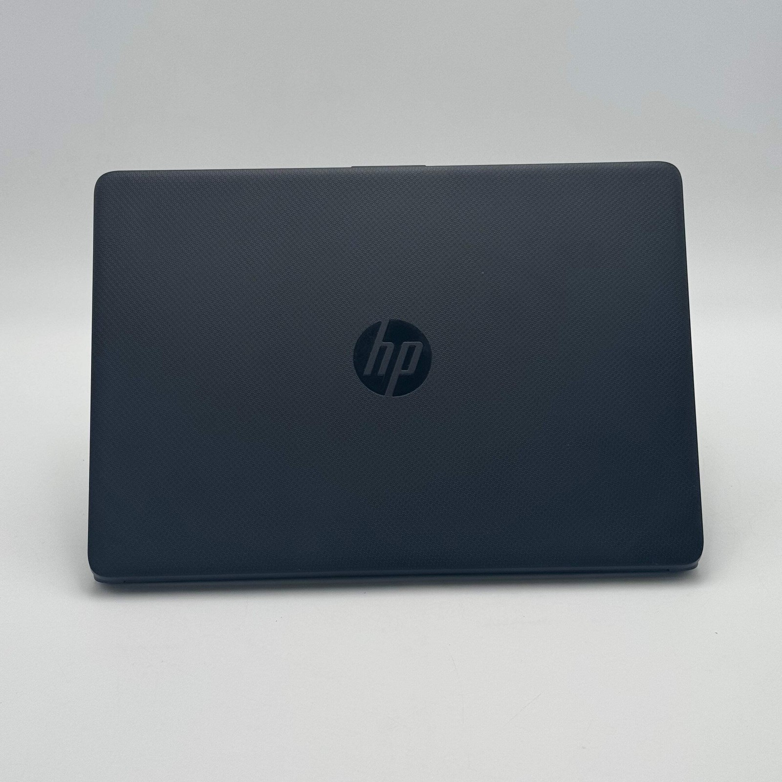 HP 14-DQ0020NR 13″ Intel Celeron 4GB RAM 64GB SSD