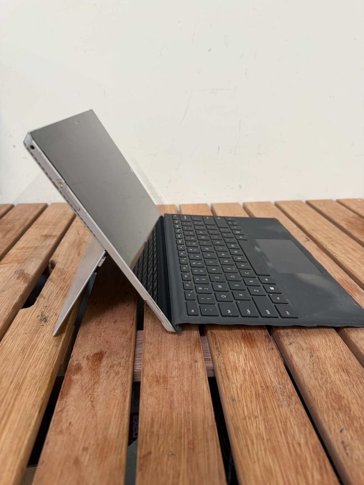 MICROSOFT 1631 Surface Pro 3 PC Tablet Intel CORE I7-4650U 8GB 256GB SEE NOTES
