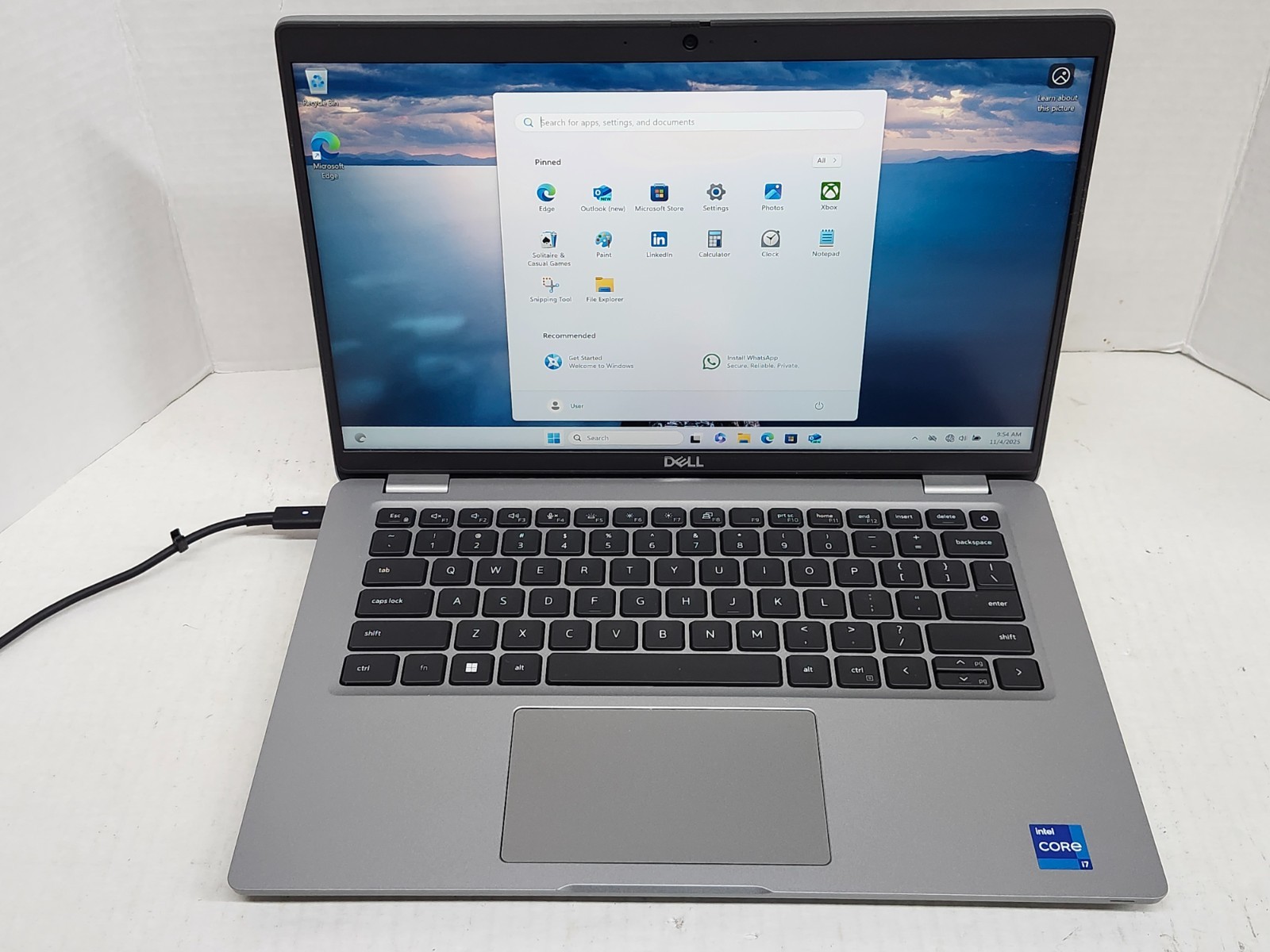 Dell Latitude 5430 Laptop – Core i7-1265U 32GB 256GB SSD – Webcam