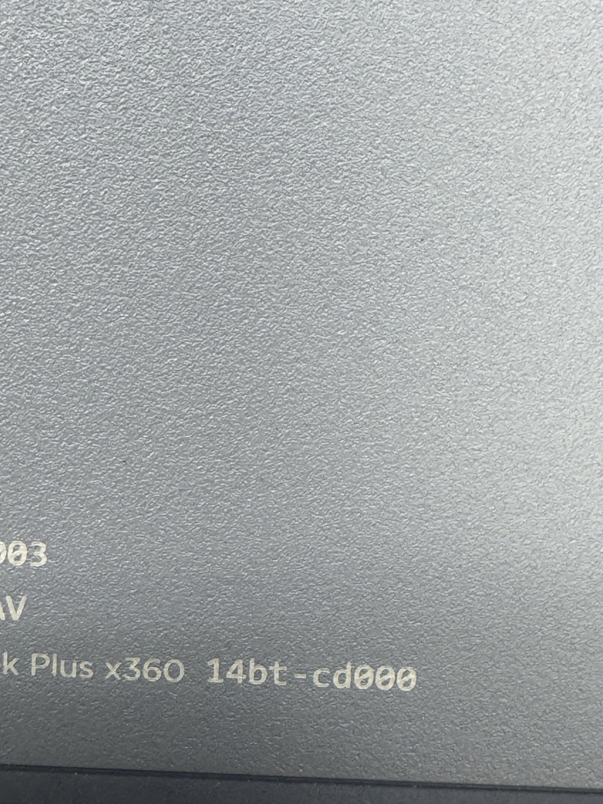 HP CHROMEBOOK PLUS 14BT-CD000 14″ TOUCHSCREEN 2 IN 1 INTEL I3-N305 3.8GHZ 8GB