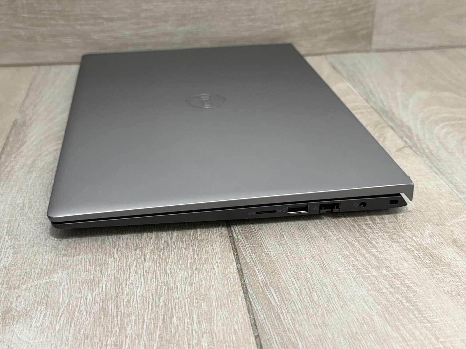 Dell Vostro 14 5410 14″ Laptop Intel Core i7-11370H 8GB RAM 512GB NVMe SSD
