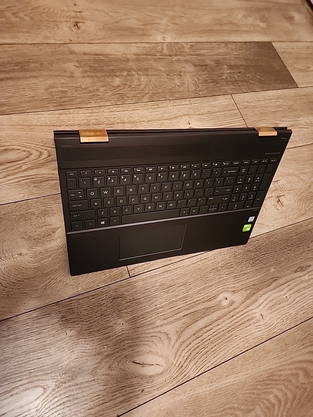 HP Spectre x360 15-ch011nr 16GB RAM, i7 8th Gen, 512GB SSD NVIDIA MX150