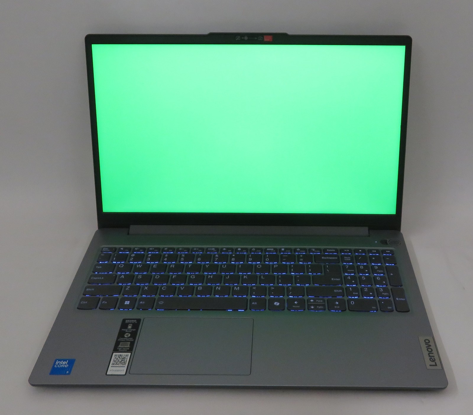Lenovo IdeaPad Slim 3 15IRU9 CORE 5 120U 1.4GHz 8GB RAM 256GB Windows 11