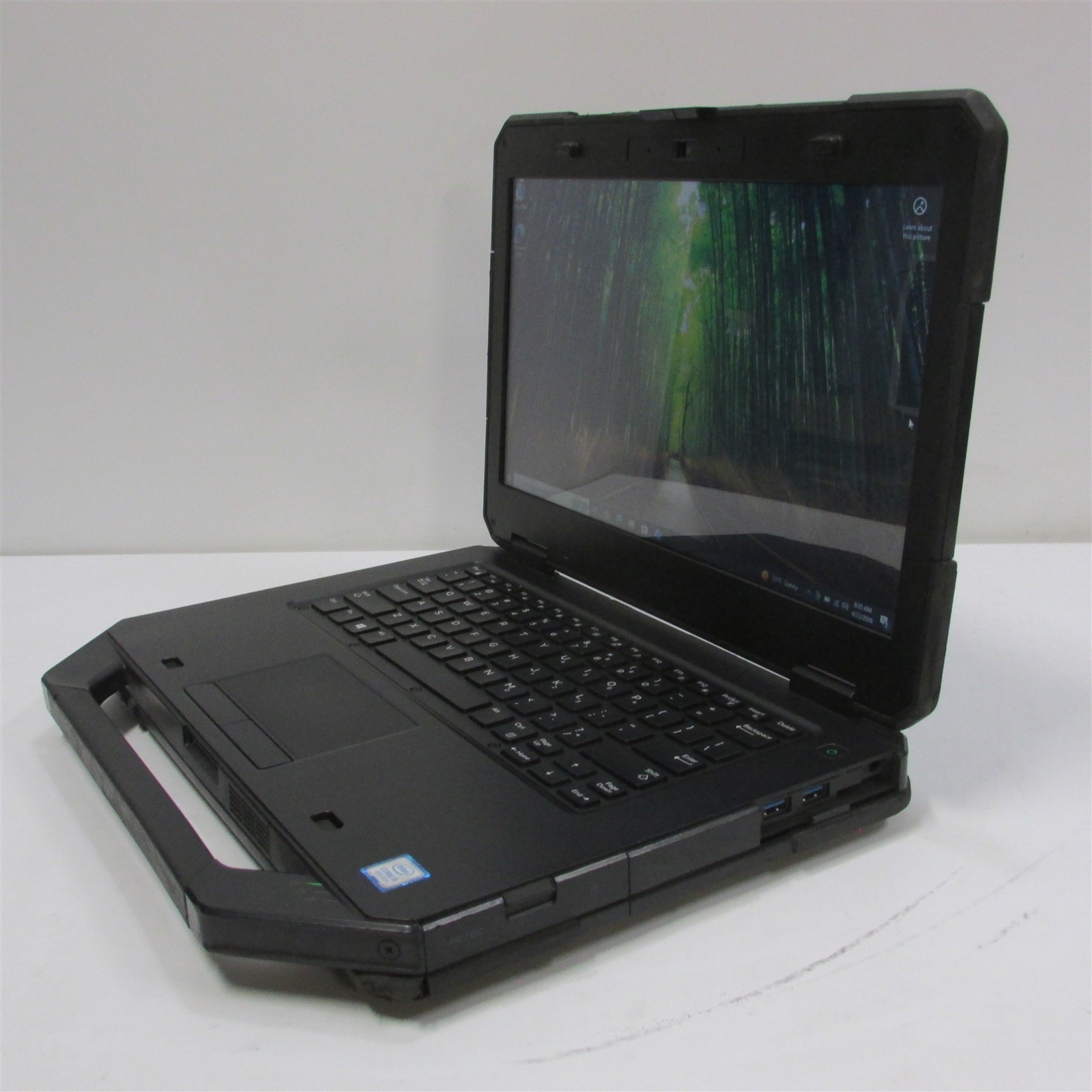 Dell Latitude 5414 i5-6300U 2.4GHz 8GB RAM 250GB m.2 14″ Windows 10 Pro COSM DMG