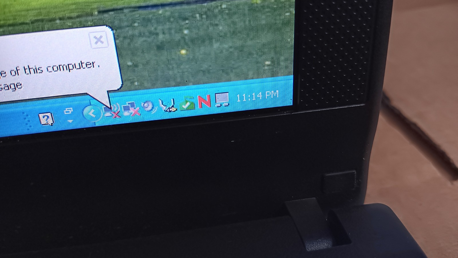 Dell Latitude 2110 Laptop Intel Atom N470 @ 1.83GHz 2GB 10.1″ LCD Windows XP pro
