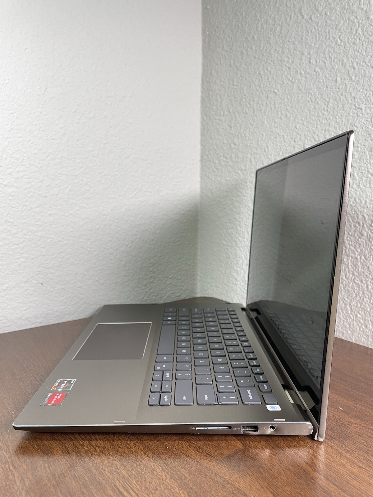 DELL Inspiron 7405 Ryzen 7 4700U 16Gb RAM 256Gb NVMe 2-in-1 Touch Win11Pro