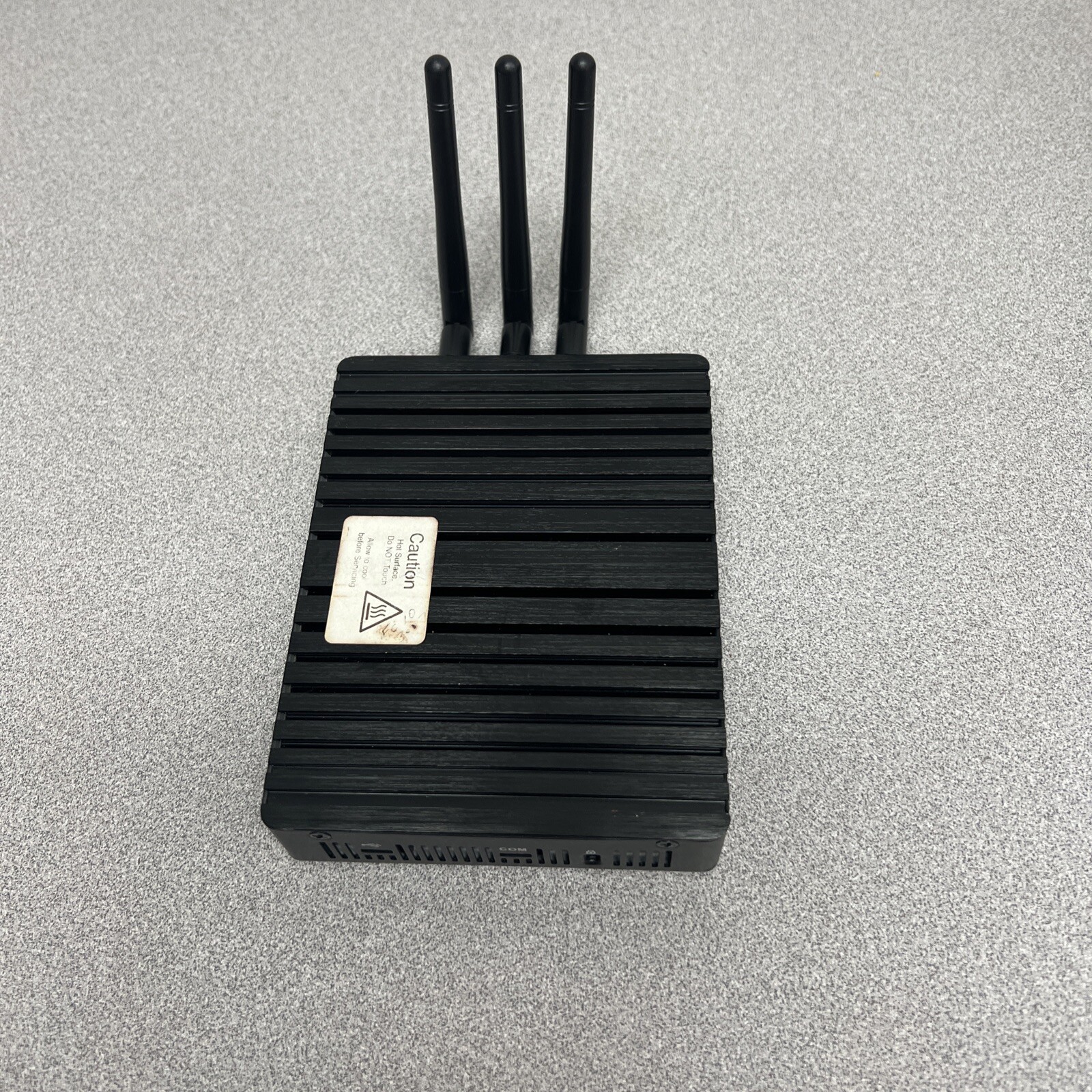 Gigabyte EL-20-3050-32GB, SFF Ultra Compact PC, Celeron N3060 with Antennas
