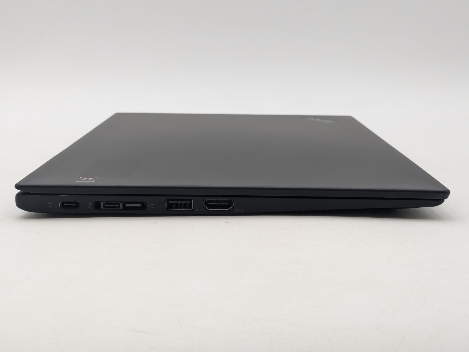 Lenovo ThinkPad X1 Carbon Gen 6 14″ FHD I5-8350U 256GB 16GB W11 Pro Backlit FPR
