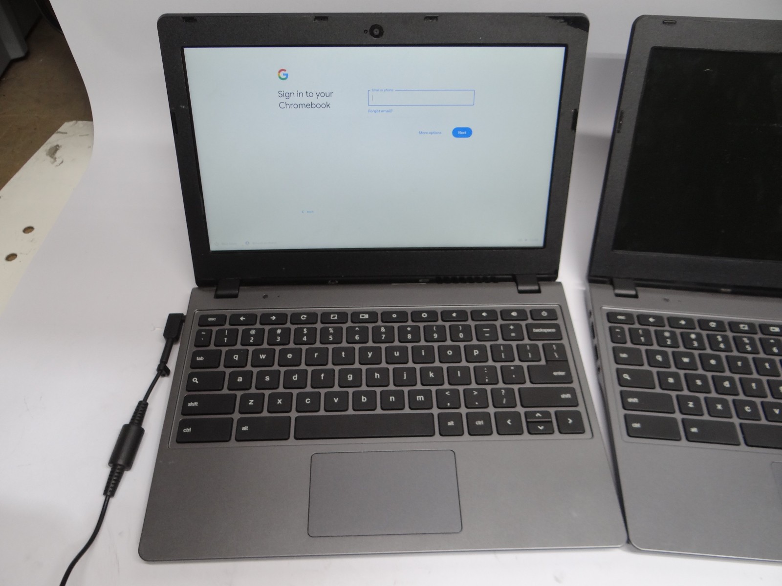 Lot of (2) Acer C720-2844 11.6 inches Intel Celeron 4GB RAM 16GB SSD Chromebook
