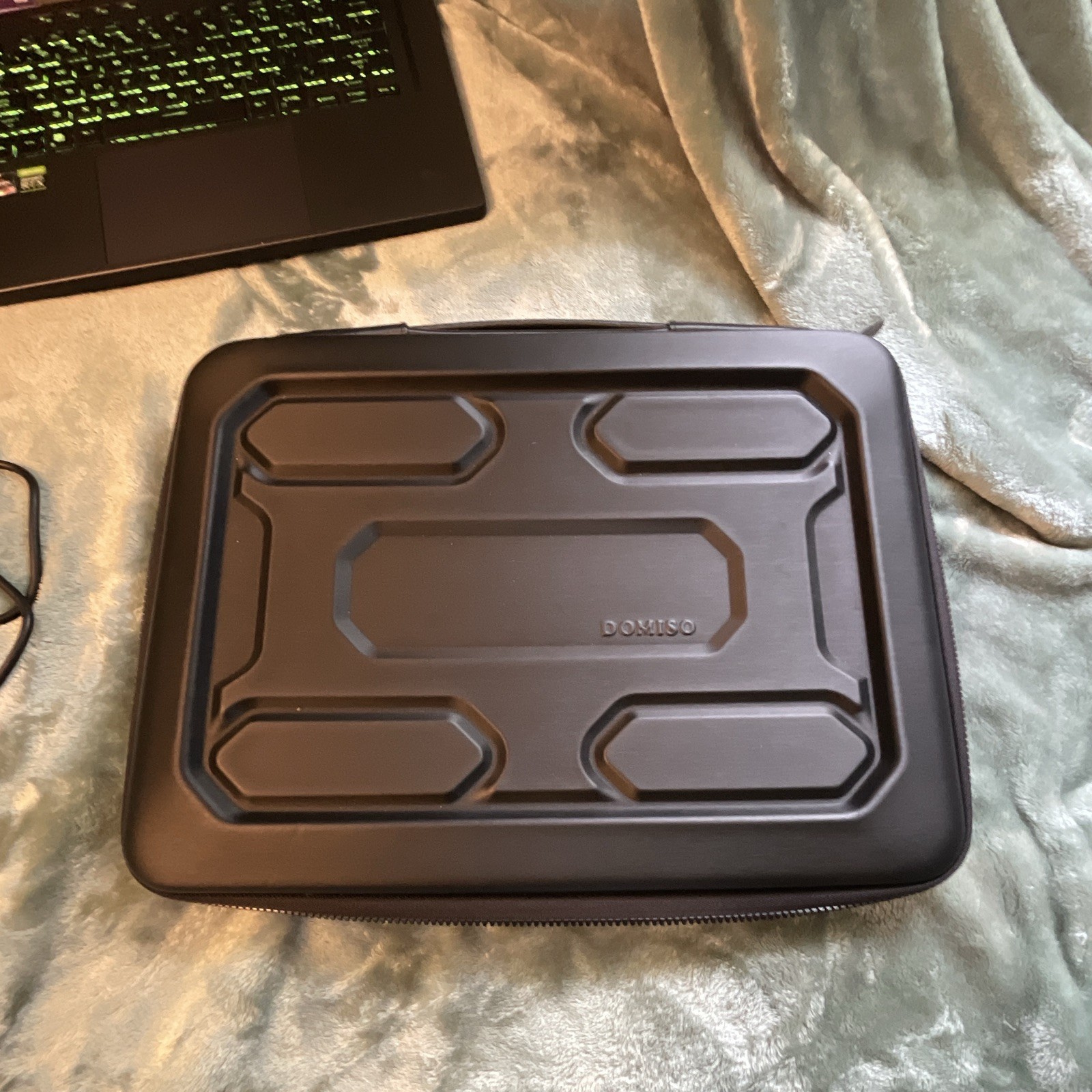 ASUS ROG Zephyrus 16in Ryzen 9 16GB 1TB SSD GeForce RTX Win11 Gray