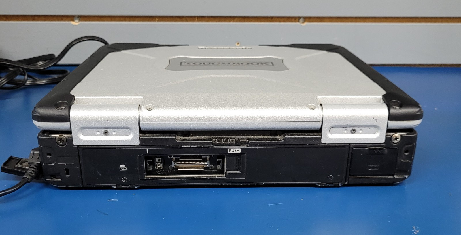 Panasonic Toughbook CF31 i5-5300U 2.30GHz 8GB RAM 256 SSD Windows 11 PRO