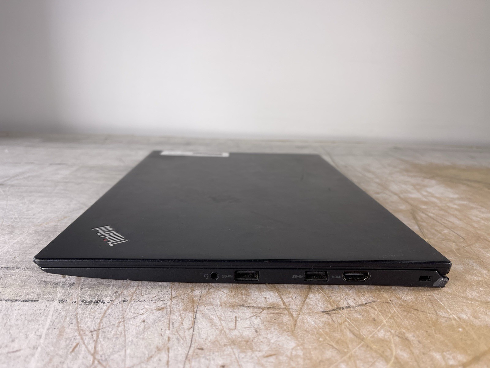 LENOVO THINKPAD X1 CARBON 4TH GEN i5-6300U @ 2.40GHz, 8GB RAM, NO HDD/OS