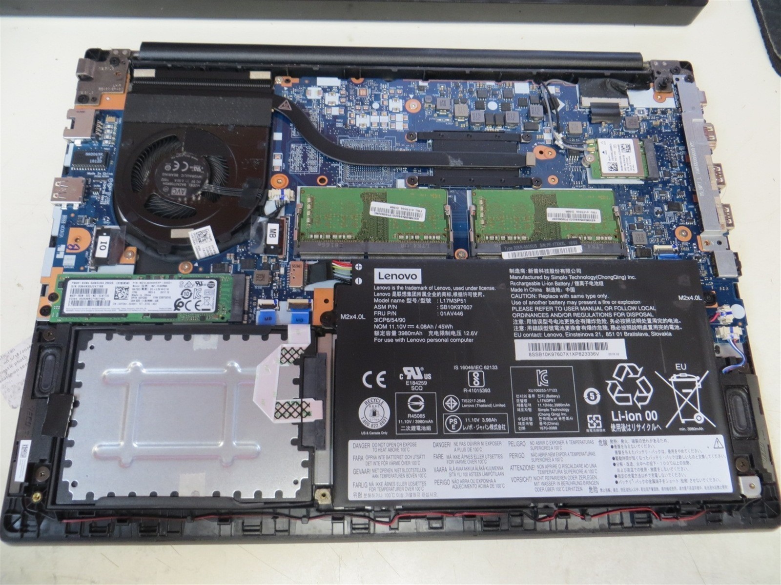 Scratched LCD Lenovo ThinkPad E480 Laptop Intel i5-8250U 1.6GHz 8GB 256GB SSD