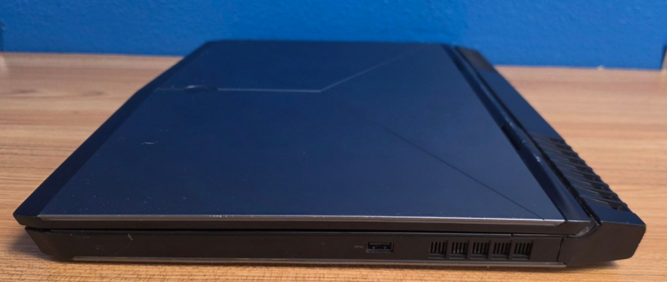 Dell Alienware Laptop P31E 8GB Ram I7 8th gen Nvidia GTX 1060 256GB SSD PARTS
