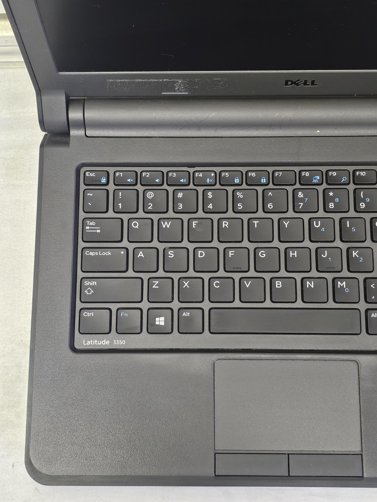 Dell Latitude 3350 Laptop – Celeron 3125u 4GB RAM – 1TB HDD – BAD BATT – Win 10