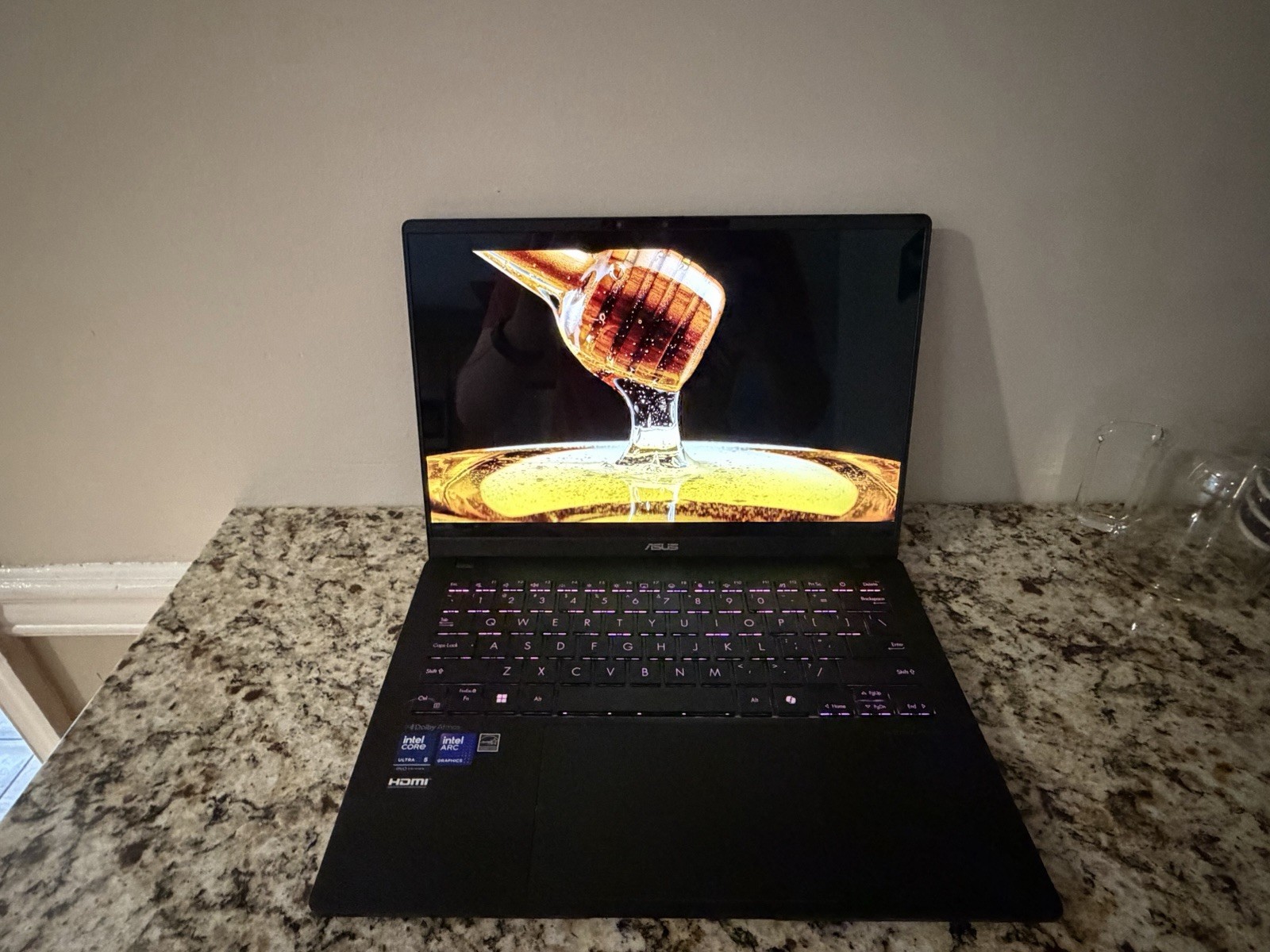 Asus Vivobook s14 OLED Ultra 5 226v 16Ram 500gb SSD (2025)